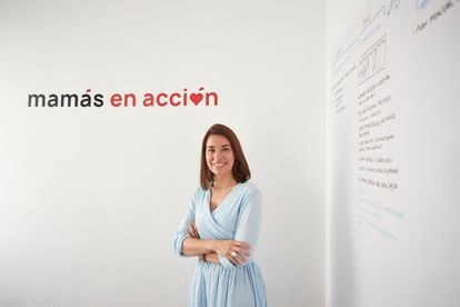 Majo Gimeno en la sede de Valencia de Mamás en Acción.