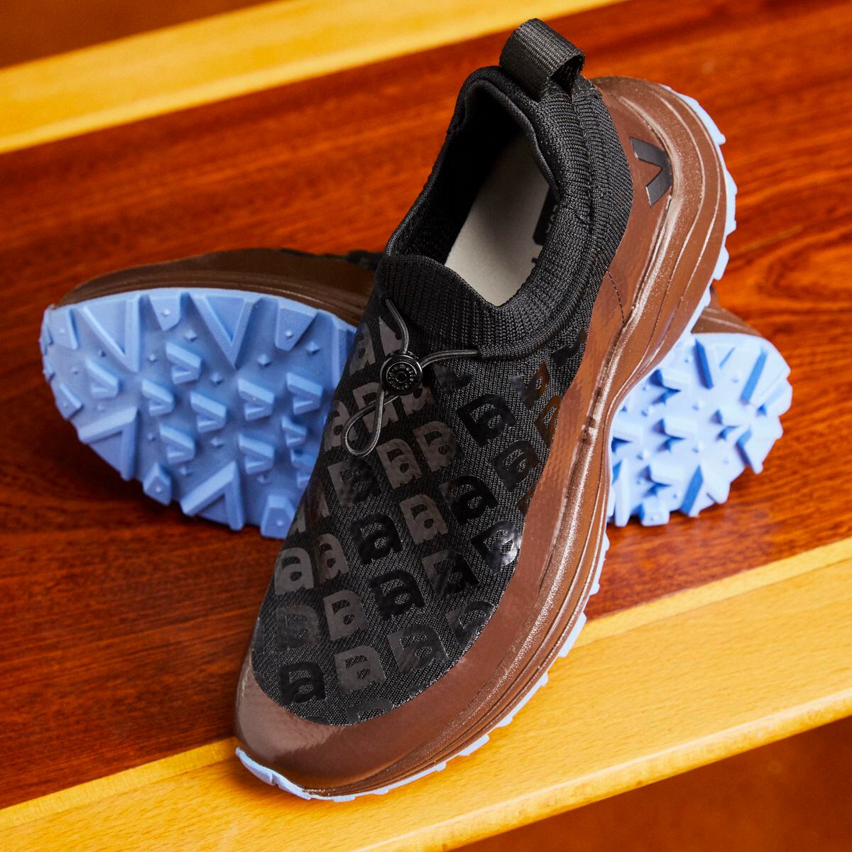 Zapatillas de poliéster reciclado de Veja x Amélie Pichard