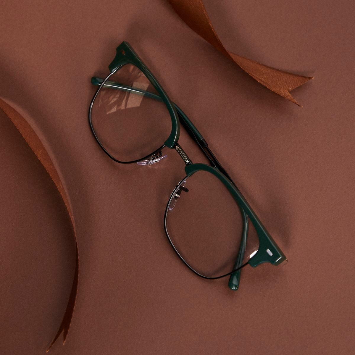 Gafas de óptica modelo Clubmaster, de Ray-Ban