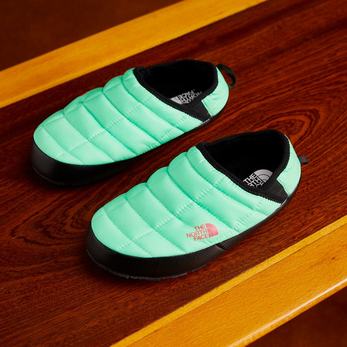 Pantuflas Thermoball, de The North Face